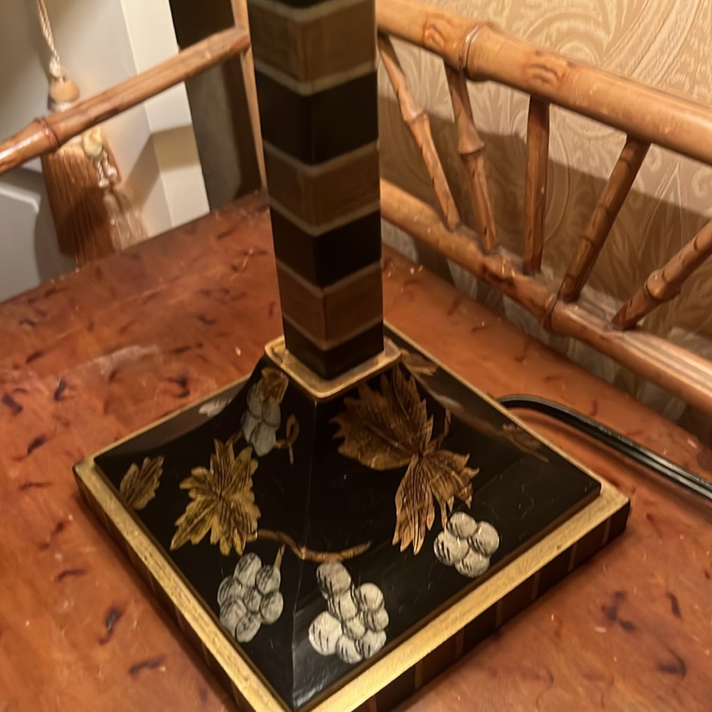 Mac-Kenzie Childs Vendage Lamp - Picture 6 of 8